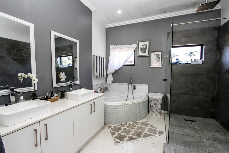 3 Bedroom Property for Sale in Izinga Estate KwaZulu-Natal