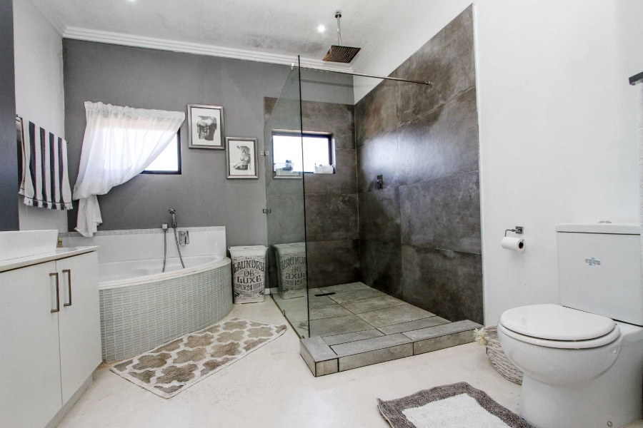 3 Bedroom Property for Sale in Izinga Estate KwaZulu-Natal