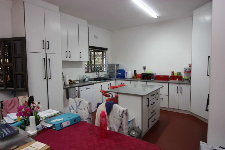 To Let 3 Bedroom Property for Rent in Park Hill KwaZulu-Natal