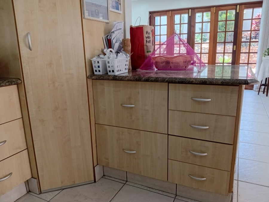 4 Bedroom Property for Sale in Athlone Park KwaZulu-Natal