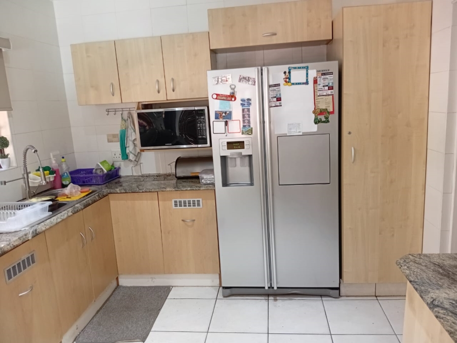 4 Bedroom Property for Sale in Athlone Park KwaZulu-Natal