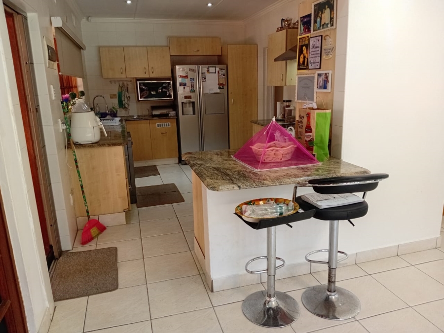 4 Bedroom Property for Sale in Athlone Park KwaZulu-Natal