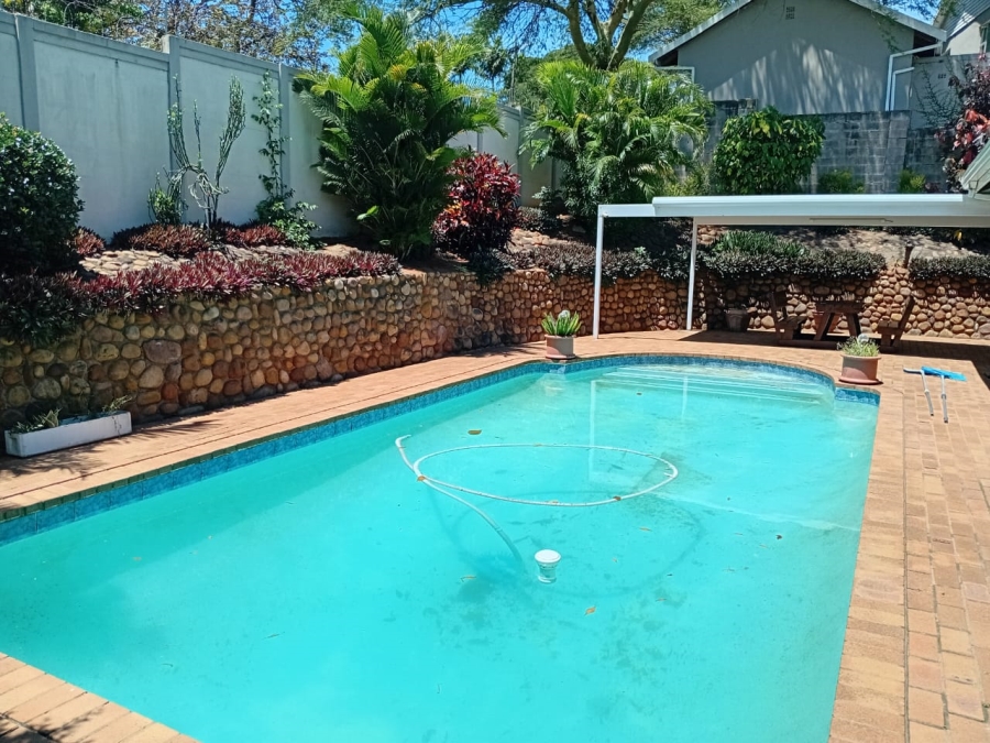4 Bedroom Property for Sale in Athlone Park KwaZulu-Natal