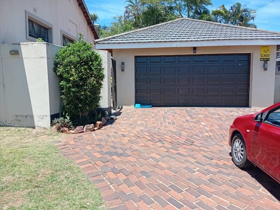 4 Bedroom Property for Sale in Athlone Park KwaZulu-Natal