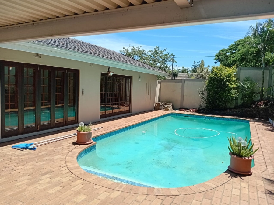 4 Bedroom Property for Sale in Athlone Park KwaZulu-Natal