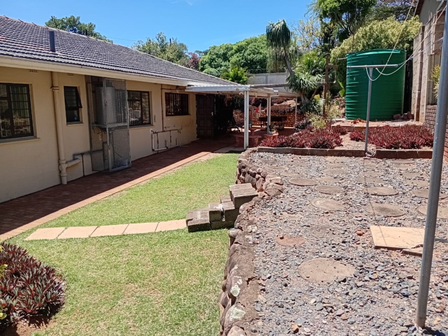 4 Bedroom Property for Sale in Athlone Park KwaZulu-Natal