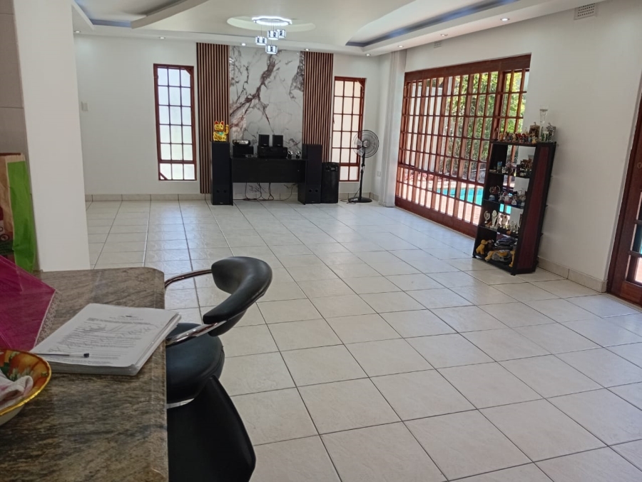 4 Bedroom Property for Sale in Athlone Park KwaZulu-Natal