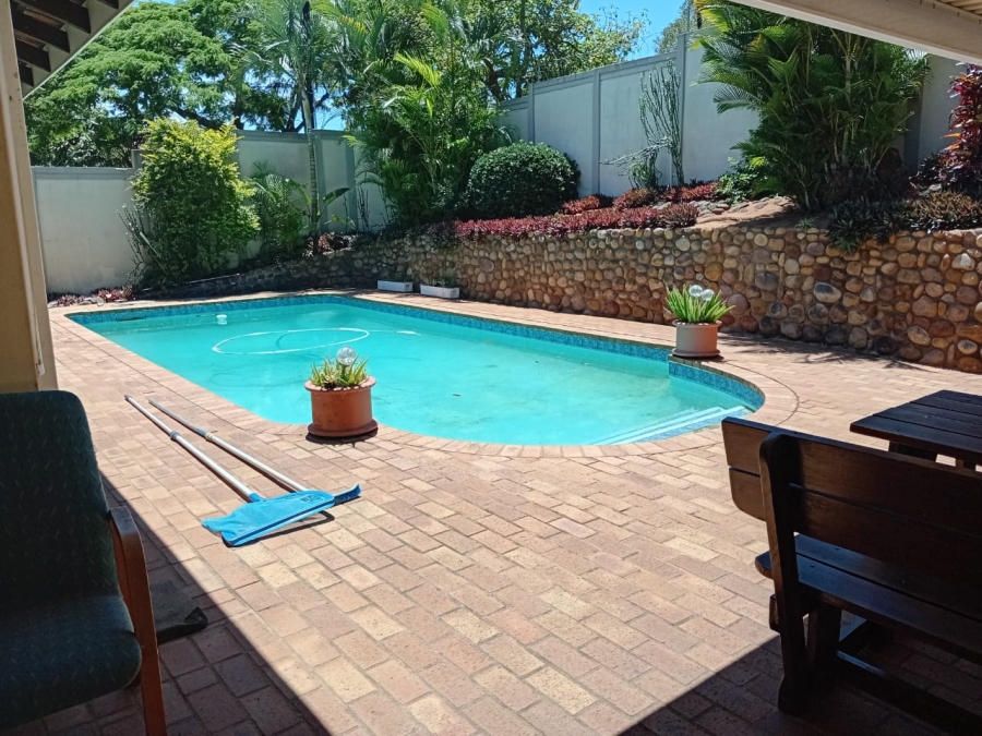 4 Bedroom Property for Sale in Athlone Park KwaZulu-Natal