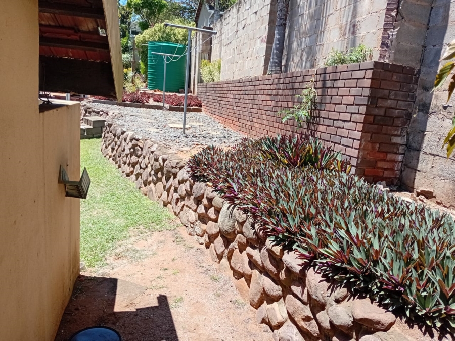 4 Bedroom Property for Sale in Athlone Park KwaZulu-Natal