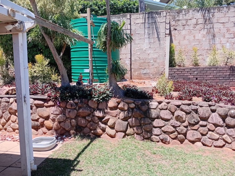 4 Bedroom Property for Sale in Athlone Park KwaZulu-Natal