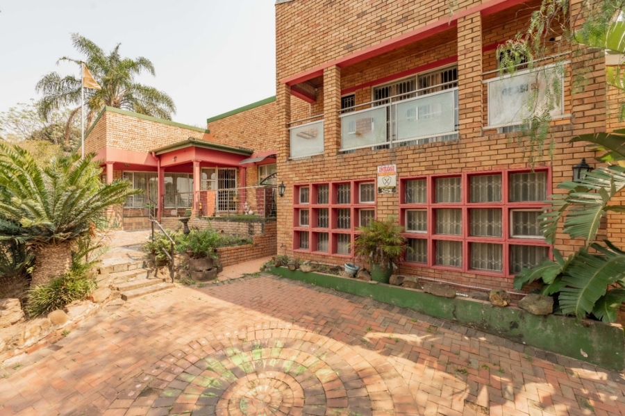 7 Bedroom Property for Sale in Reservoir Hills KwaZulu-Natal