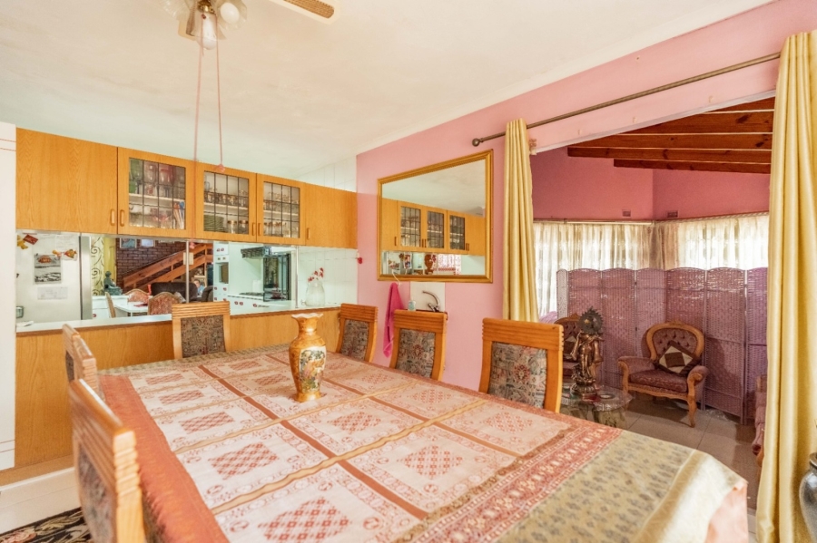 7 Bedroom Property for Sale in Reservoir Hills KwaZulu-Natal