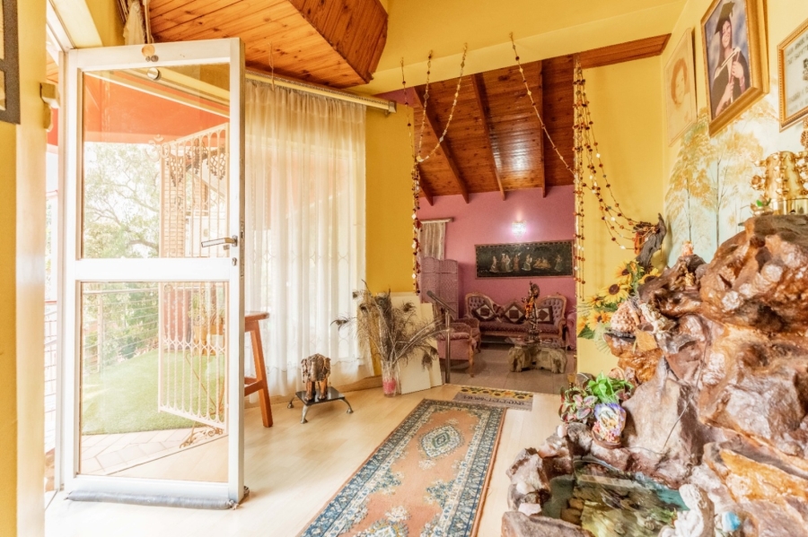 7 Bedroom Property for Sale in Reservoir Hills KwaZulu-Natal