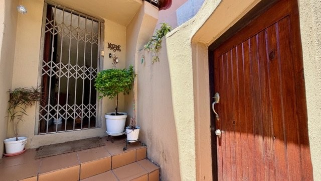 3 Bedroom Property for Sale in Uvongo KwaZulu-Natal