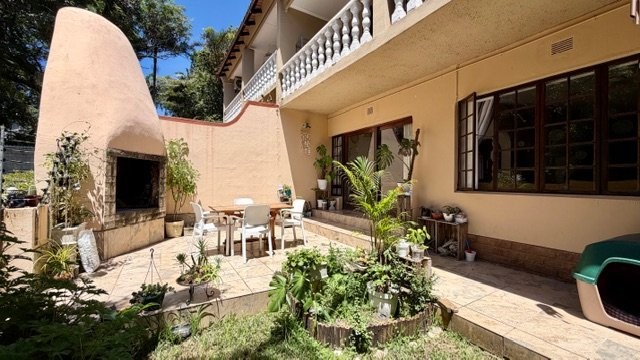 3 Bedroom Property for Sale in Uvongo KwaZulu-Natal