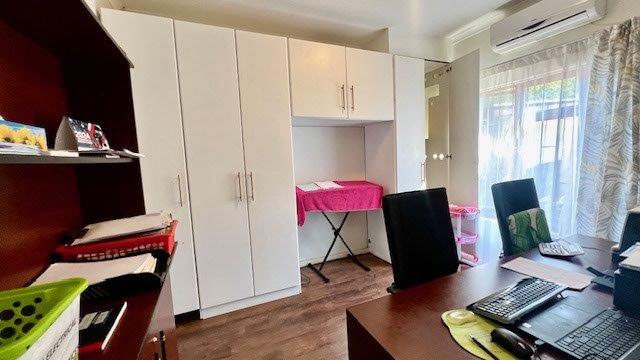 3 Bedroom Property for Sale in Uvongo KwaZulu-Natal