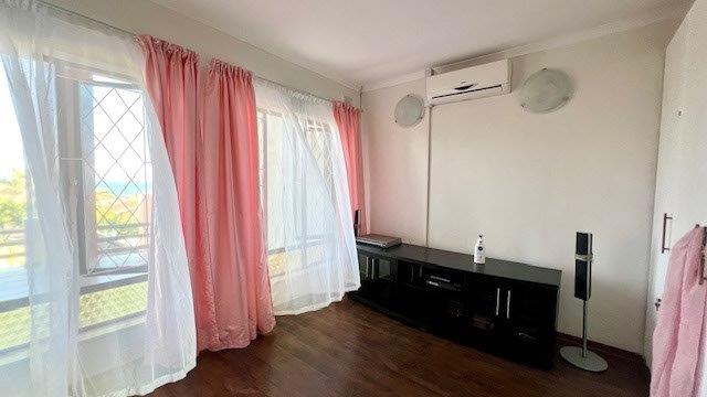 3 Bedroom Property for Sale in Uvongo KwaZulu-Natal