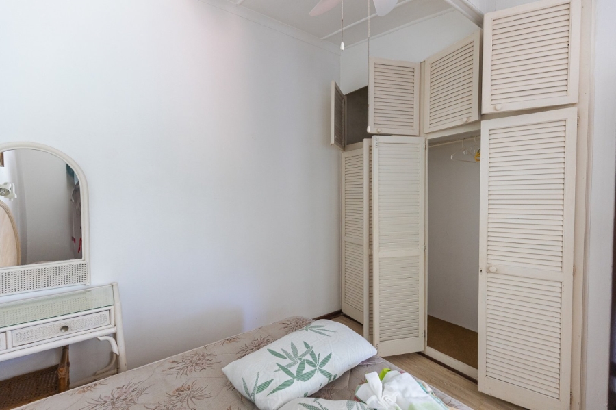 6 Bedroom Property for Sale in Uvongo KwaZulu-Natal