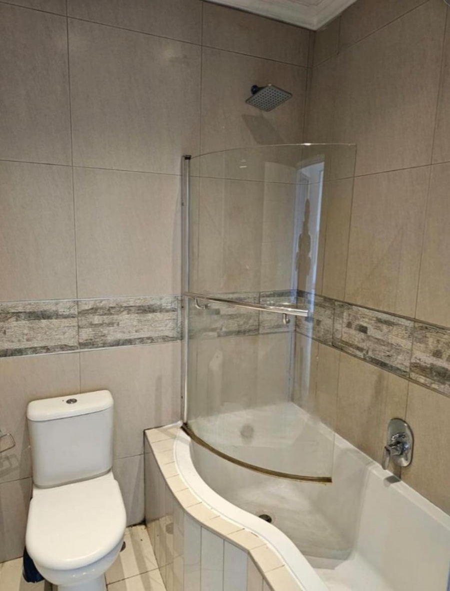 2 Bedroom Property for Sale in New Town Centre KwaZulu-Natal