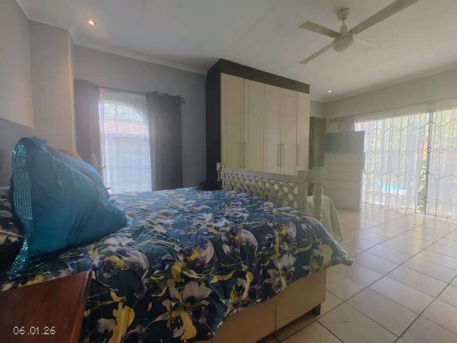 5 Bedroom Property for Sale in Pioneer Park KwaZulu-Natal