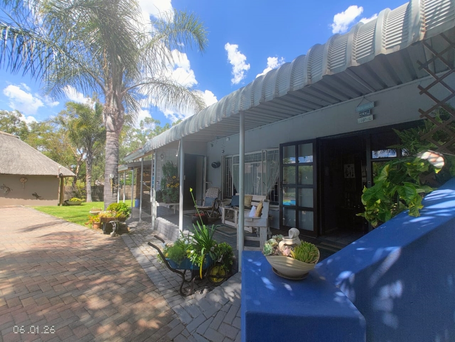 5 Bedroom Property for Sale in Pioneer Park KwaZulu-Natal