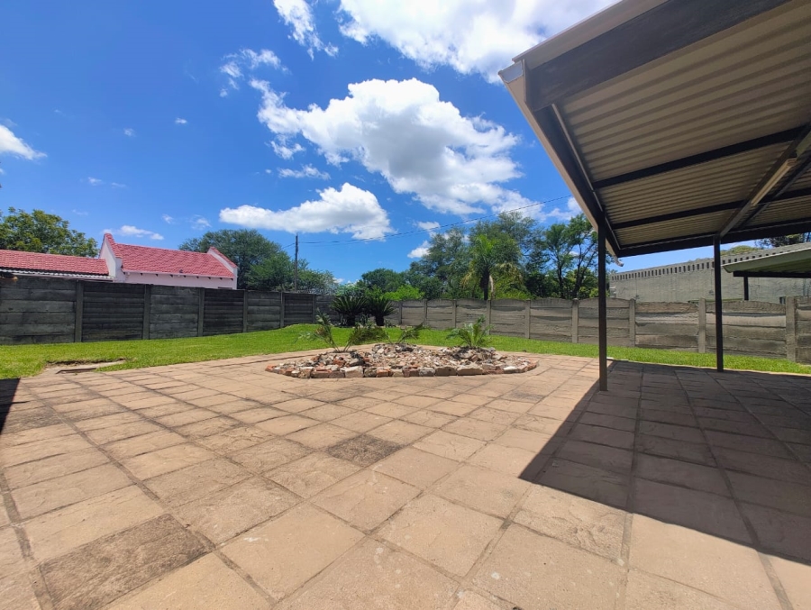 To Let  Bedroom Property for Rent in Pioneer Park KwaZulu-Natal