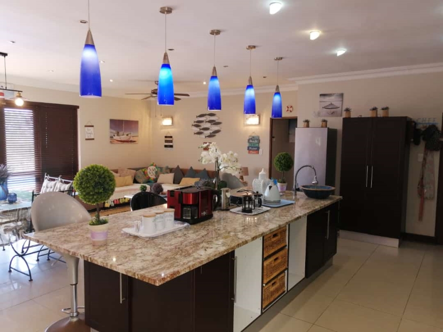 4 Bedroom Property for Sale in St Michaels On Sea KwaZulu-Natal