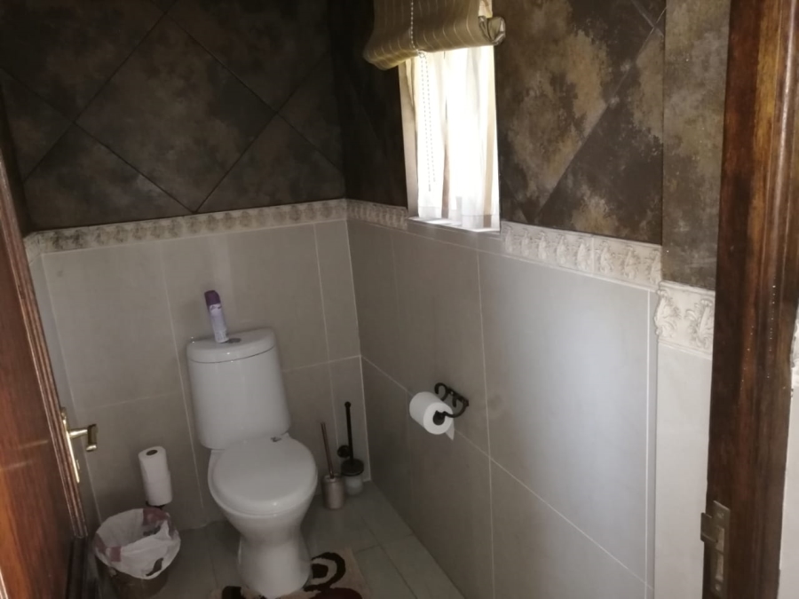 4 Bedroom Property for Sale in St Michaels On Sea KwaZulu-Natal