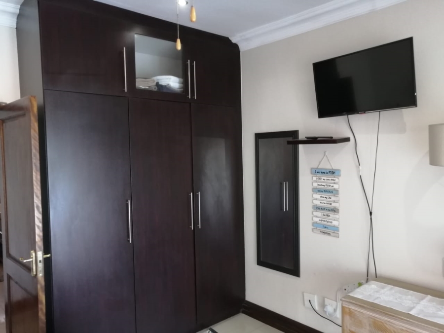 4 Bedroom Property for Sale in St Michaels On Sea KwaZulu-Natal