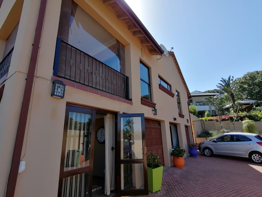 4 Bedroom Property for Sale in St Michaels On Sea KwaZulu-Natal