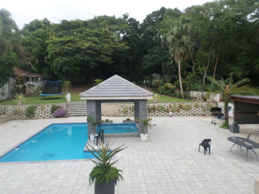 4 Bedroom Property for Sale in Umtentweni KwaZulu-Natal