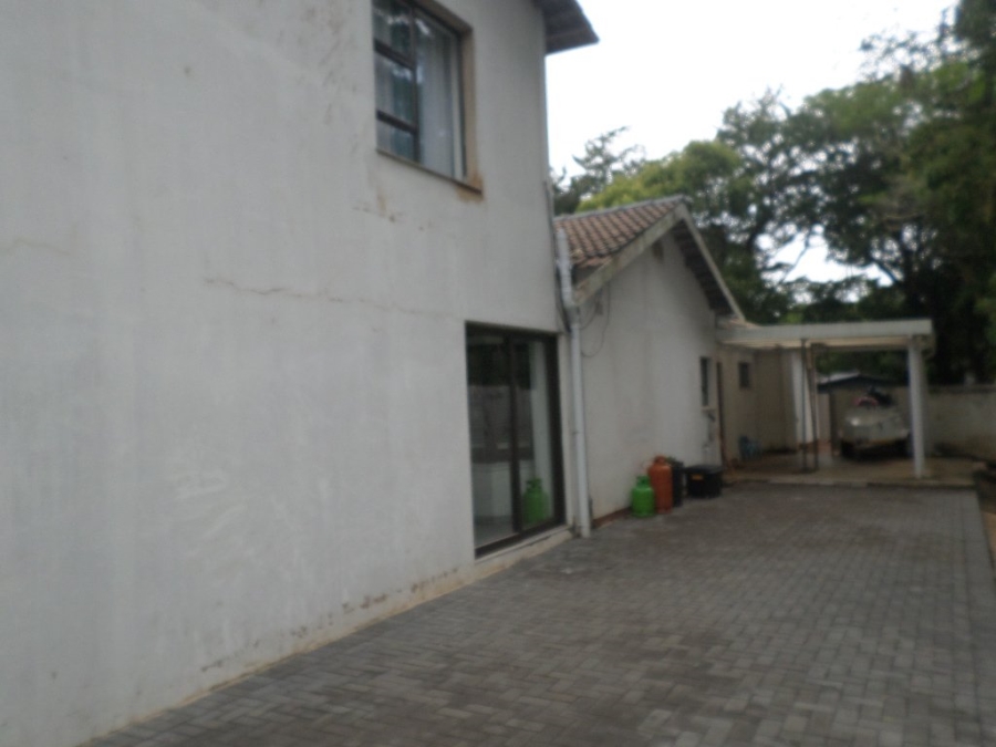 4 Bedroom Property for Sale in Umtentweni KwaZulu-Natal