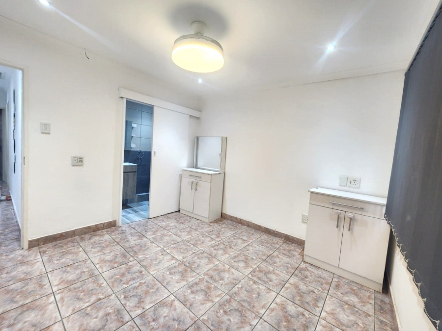 To Let 3 Bedroom Property for Rent in Westville KwaZulu-Natal