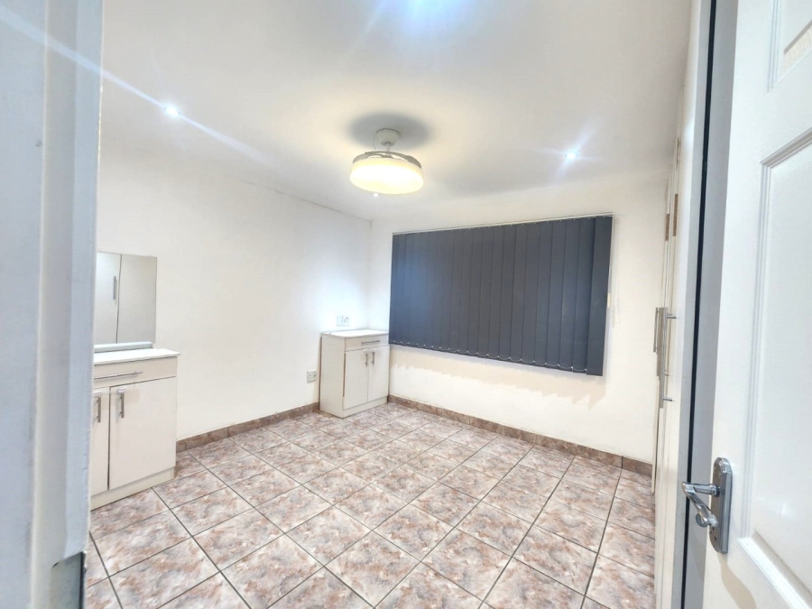 To Let 3 Bedroom Property for Rent in Westville KwaZulu-Natal