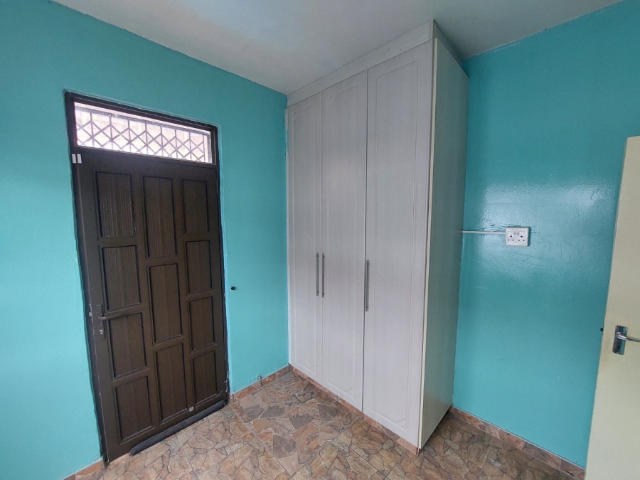 To Let 3 Bedroom Property for Rent in Overport KwaZulu-Natal