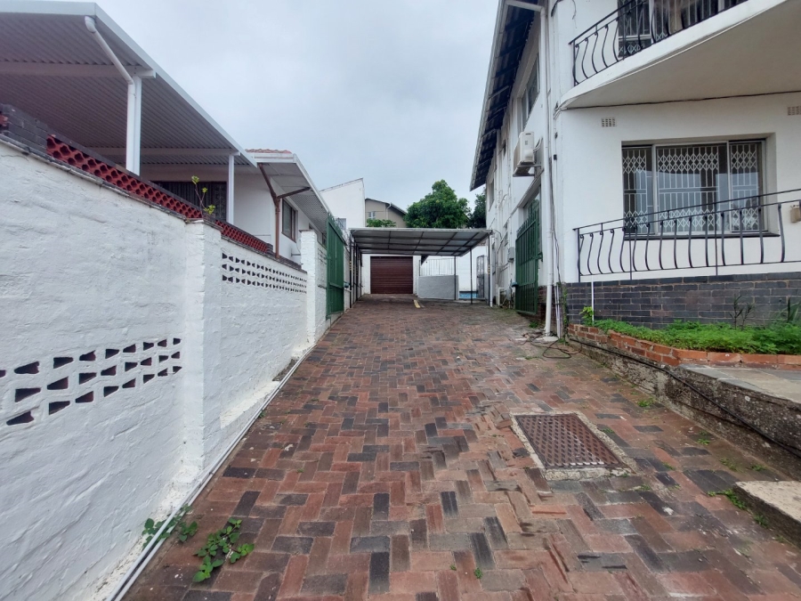 To Let 3 Bedroom Property for Rent in Overport KwaZulu-Natal