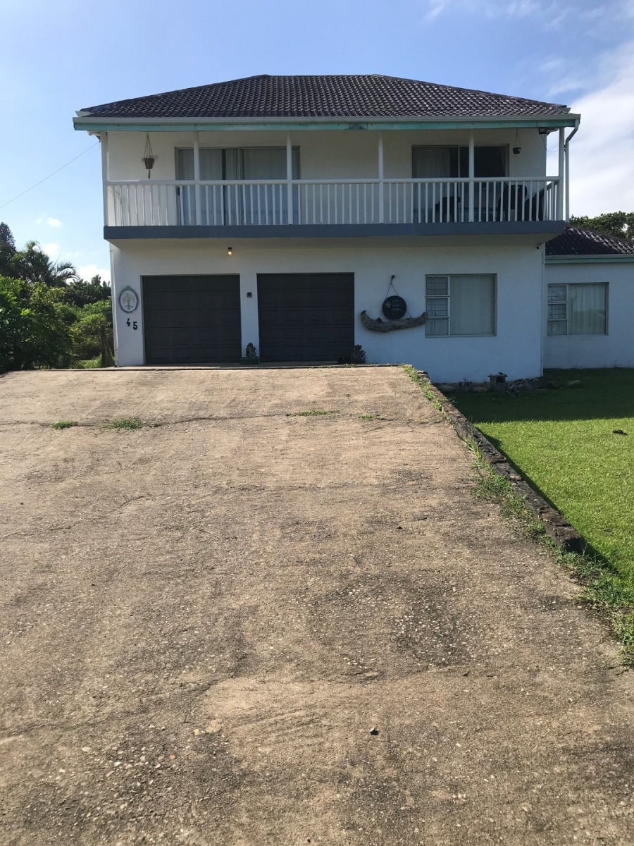 3 Bedroom Property for Sale in Port Edward KwaZulu-Natal