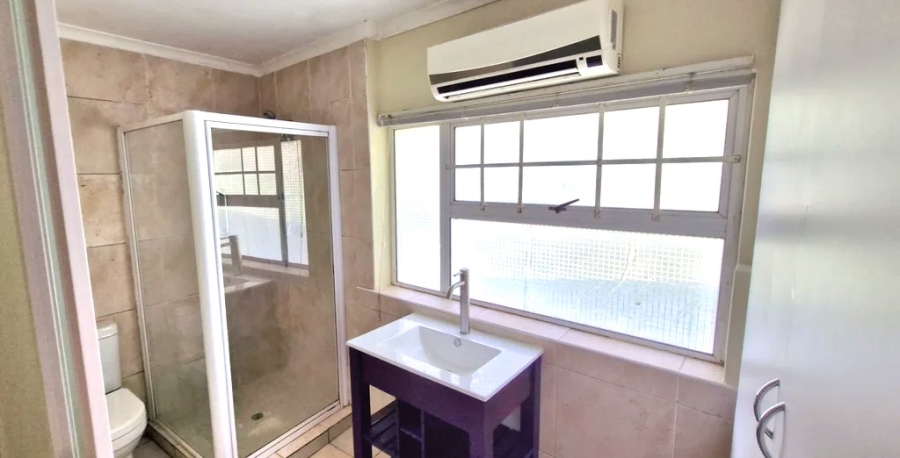 1 Bedroom Property for Sale in Dawncliffe KwaZulu-Natal
