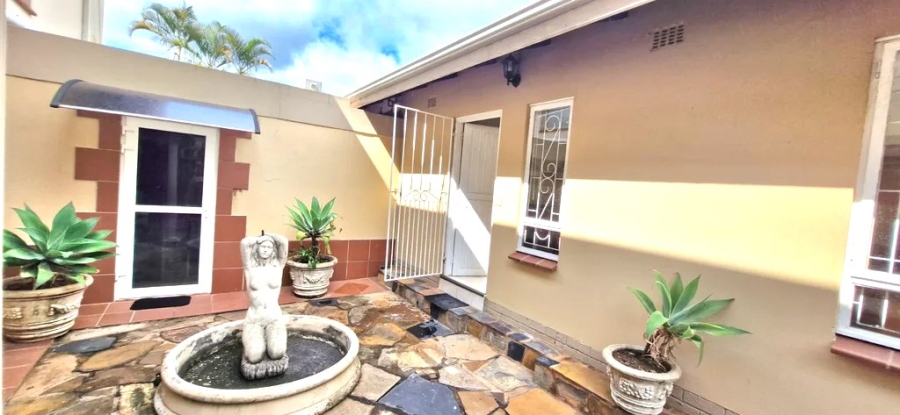 1 Bedroom Property for Sale in Dawncliffe KwaZulu-Natal