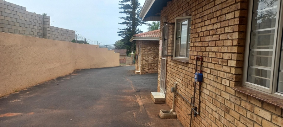 To Let 3 Bedroom Property for Rent in Anerley KwaZulu-Natal