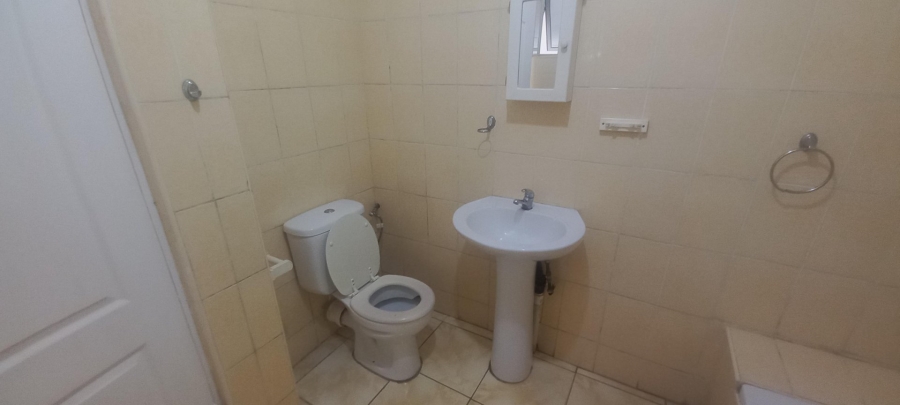 To Let 3 Bedroom Property for Rent in Anerley KwaZulu-Natal