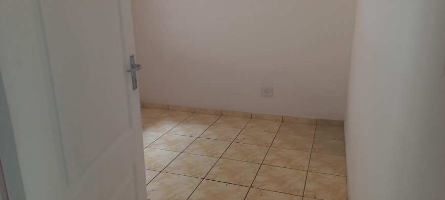To Let 3 Bedroom Property for Rent in Anerley KwaZulu-Natal