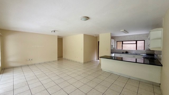 4 Bedroom Property for Sale in St Michaels On Sea KwaZulu-Natal