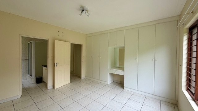 4 Bedroom Property for Sale in St Michaels On Sea KwaZulu-Natal