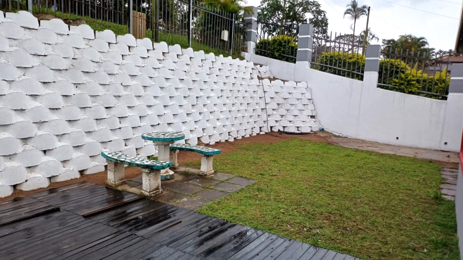 To Let 3 Bedroom Property for Rent in Escombe KwaZulu-Natal