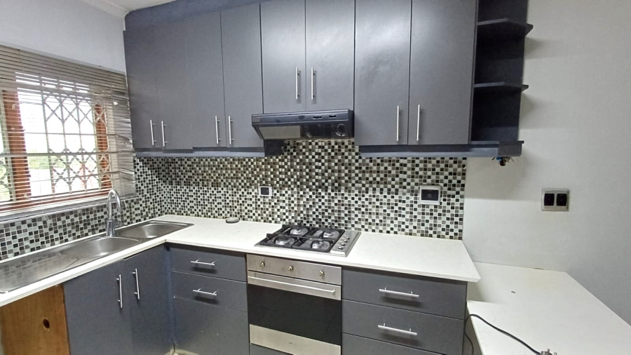 To Let 3 Bedroom Property for Rent in Escombe KwaZulu-Natal