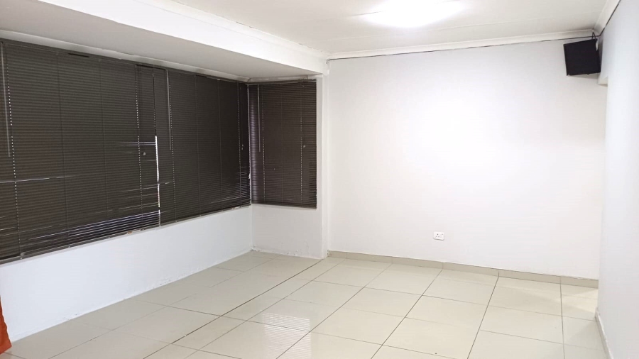 To Let 3 Bedroom Property for Rent in Escombe KwaZulu-Natal