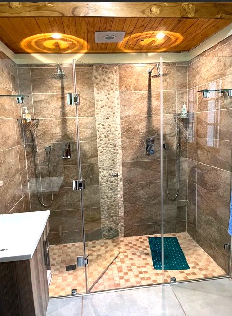 Commercial Property for Sale in Howick Rural KwaZulu-Natal