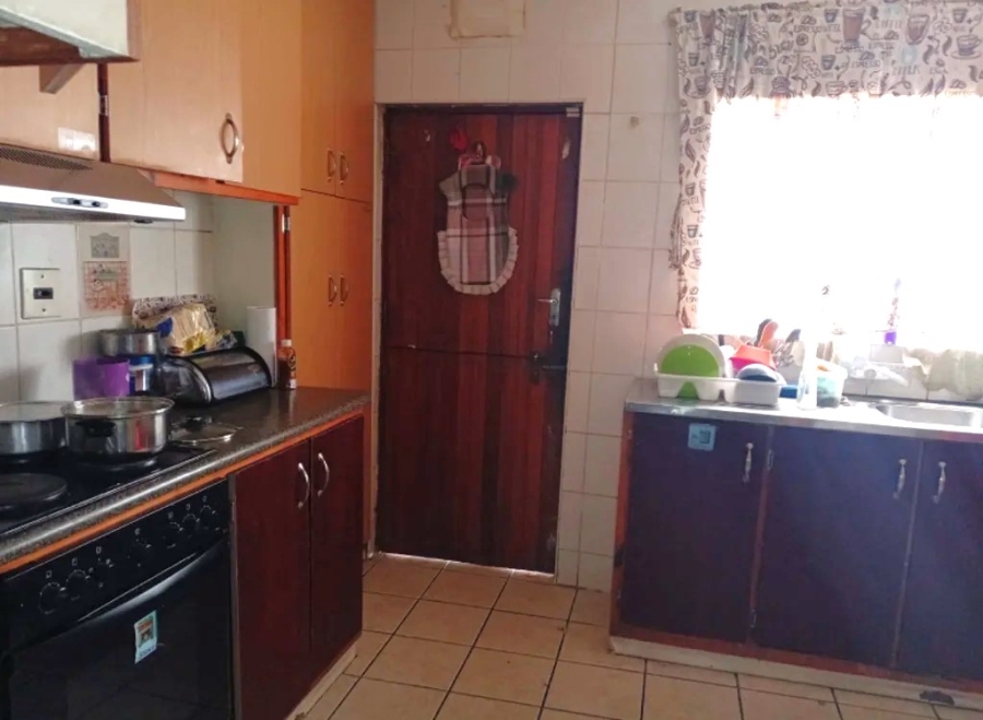 To Let 2 Bedroom Property for Rent in Howick West KwaZulu-Natal
