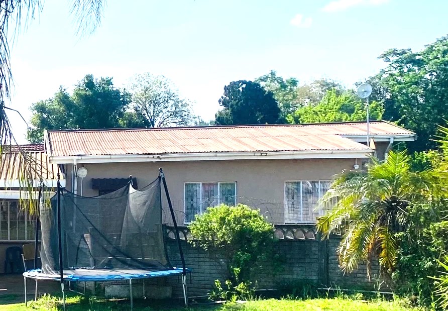 To Let 2 Bedroom Property for Rent in Howick West KwaZulu-Natal